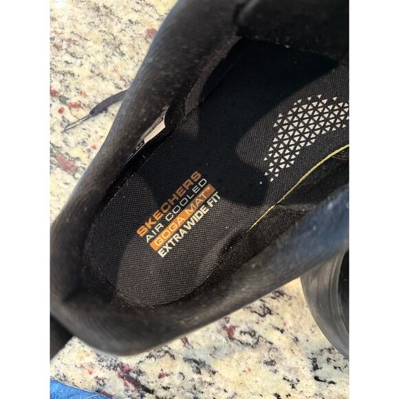 Skechers AIR COOLED GOGA Mat Extra Wide Max Cushioning Men Size 10 EU 43.5 - Picture 8 of 8